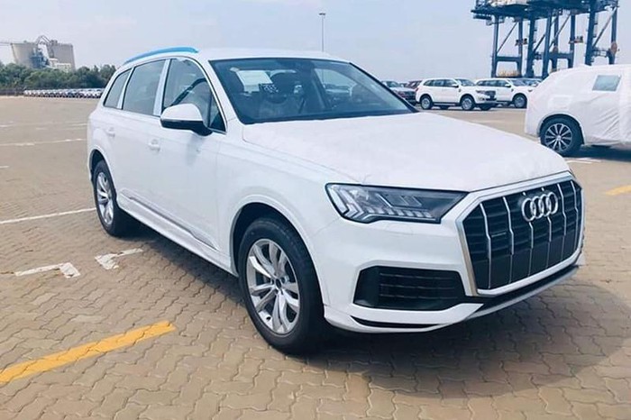 kham-pha-mau-audi-q7-2020-gia-tu-khoang-4-ty-dong-moi-nhap-ve-viet-nam