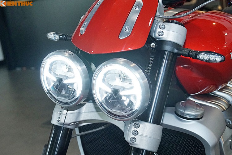 gia-ban-tu-869-trieu-dong-mo-to-triumph-rocket-3-moi-ra-mat-co-gi-dac-biet gia-ban-tu-869-trieu-dong-mo-to-triumph-rocket-3-moi-ra-mat-co-gi-dac-biet