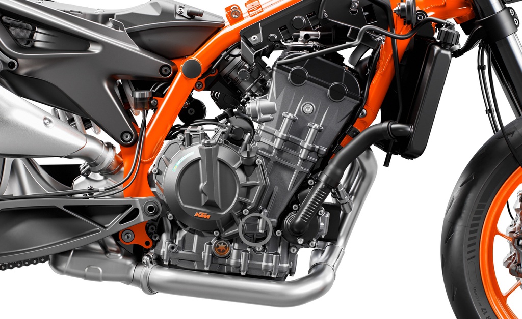 kham-pha-mau-naked-bike-duke-890-r-2020-voi-gia-ban-khoang-500-trieu-dong