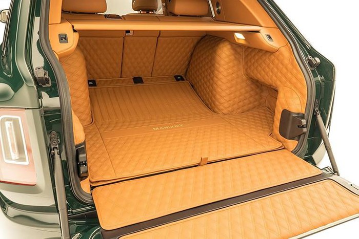 rolls-royce-cullinan-lot-xac-hoan-toan-sau-khi-qua-tay-hang-do-mansory