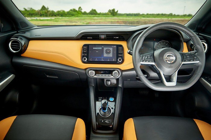 kham-pha-mau-nissan-kicks-2021-moi-ra-mat-gia-tu-600-trieu-dong