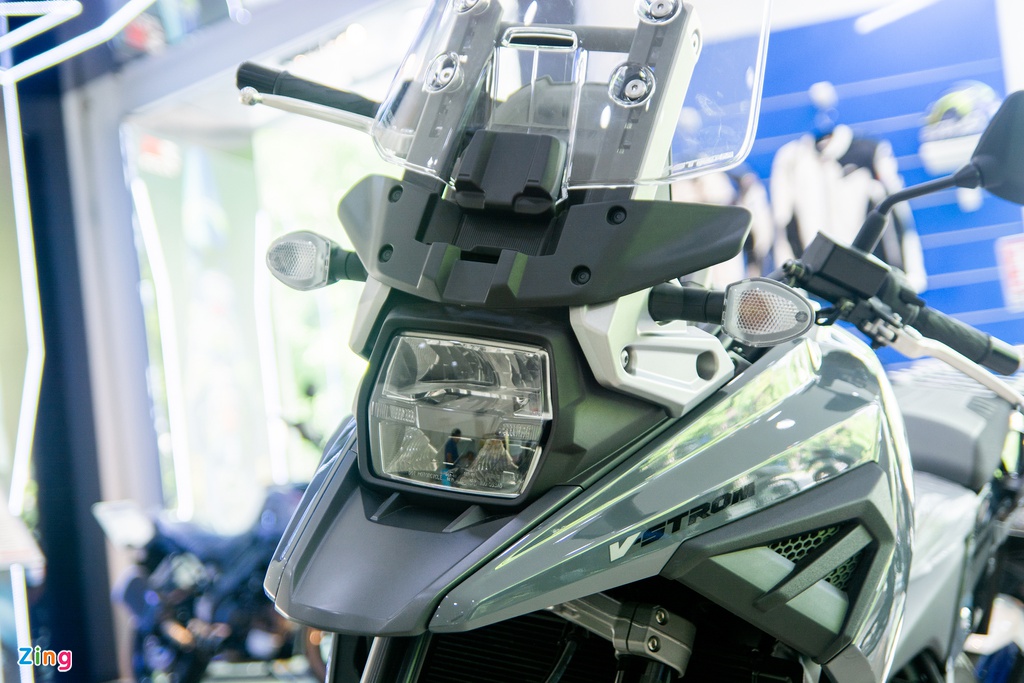 can-canh-suzuki-v-strom-1050-2020-gia-419-trieu-dong-moi-ra-mat-thi-truong-viet can-canh-suzuki-v-strom-1050-2020-gia-419-trieu-dong-moi-ra-mat-thi-truong-viet