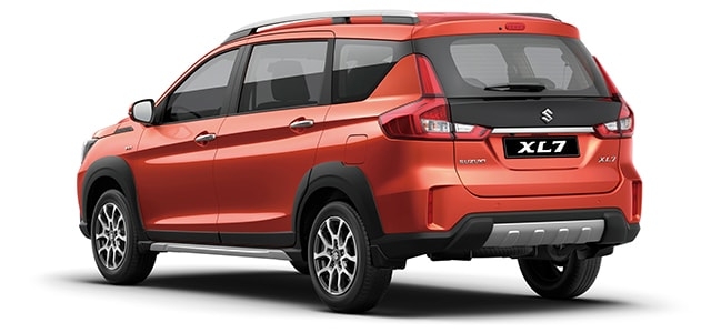 gia-ban-chi-tu-589-trieu-dong-suzuki-xl7-moi-co-gi-de-canh-tranh-voi-mitsubishi-xpander
