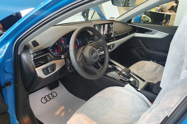 can-canh-audi-a4-2020-gia-tu-gan-18-ty-dong-tai-viet-nam-doi-thu-mercedes-benz-c-class
