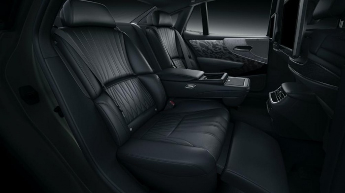 nhung-trang-bi-noi-bat-tren-mau-sedan-hang-sang-lexus-ls-2021