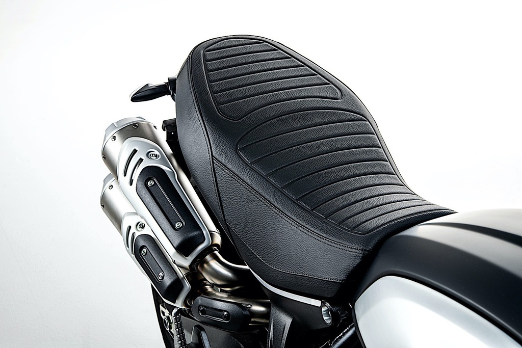 soi-ducati-scrambler-1100-dark-pro-2020-thiet-ke-toi-gian-he-van-hanh-manh-me