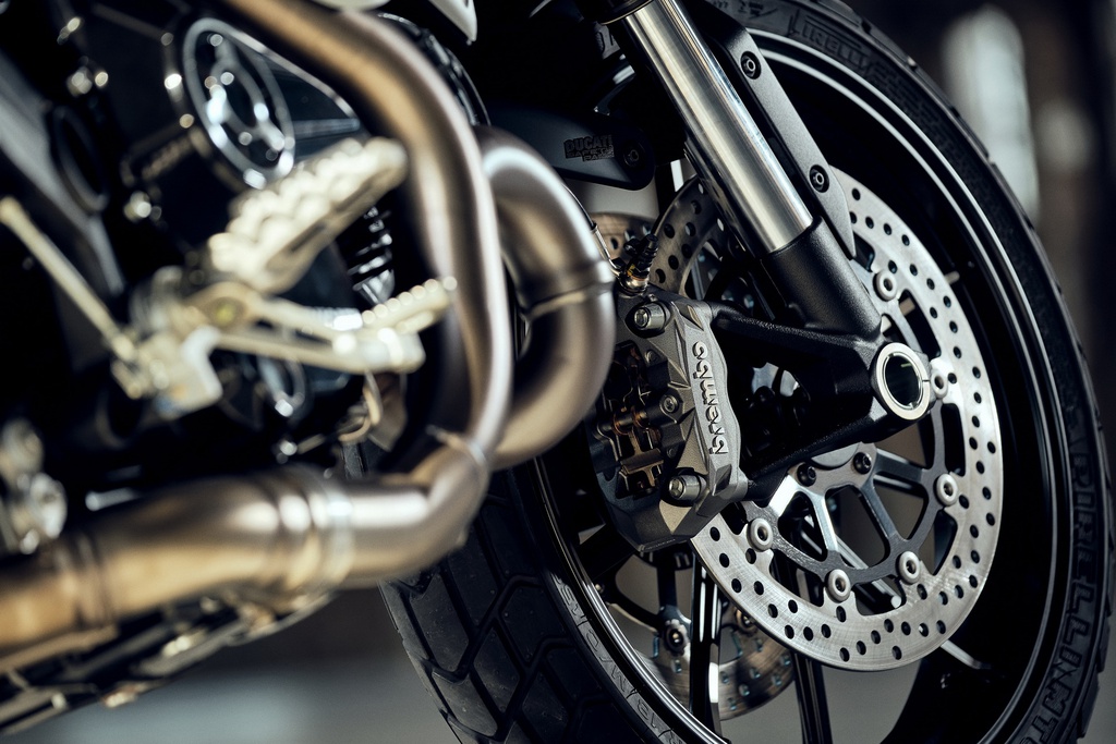 soi-ducati-scrambler-1100-dark-pro-2020-thiet-ke-toi-gian-he-van-hanh-manh-me