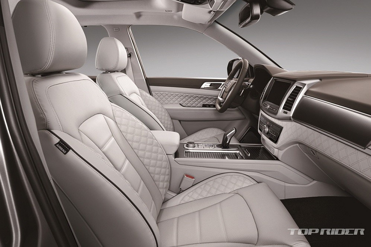 ssangyong-rexton-2021-ra-mat-cai-tien-noi-ngoai-that-quyet-dau-toyota-fortuner ssangyong-rexton-2021-ra-mat-cai-tien-noi-ngoai-that-quyet-dau-toyota-fortuner