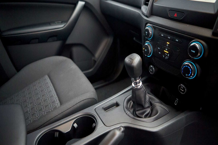 ford-ranger-2021-ra-mat-co-gia-tu-504-trieu-dong-co-gi-dac-biet ford-ranger-2021-ra-mat-co-gia-tu-504-trieu-dong-co-gi-dac-biet