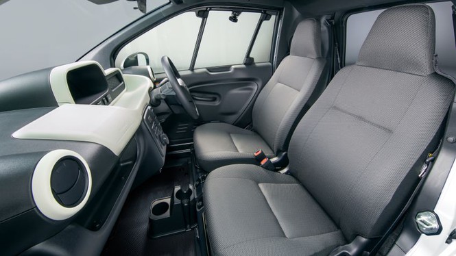 toyota-cpod-mau-xe-dien-co-nho-2-cho-cua-nhat-vua-ra-mat-co-gi-dac-biet