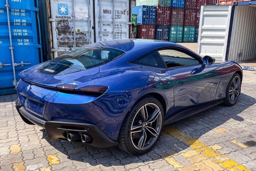 sieu-xe-ferrari-roma-dau-tien-ve-viet-nam-dan-ao-cuc-la-dong-co-cong-suat-612-ma-luc