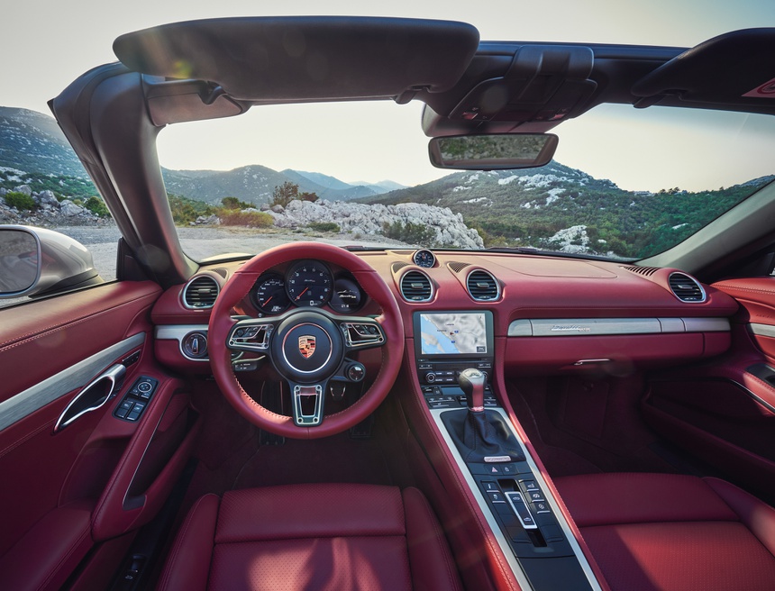 chi-tiet-porsche-boxster-ban-ky-niem-25-nam-trang-bi-hien-dai-dong-co-395-ma-luc