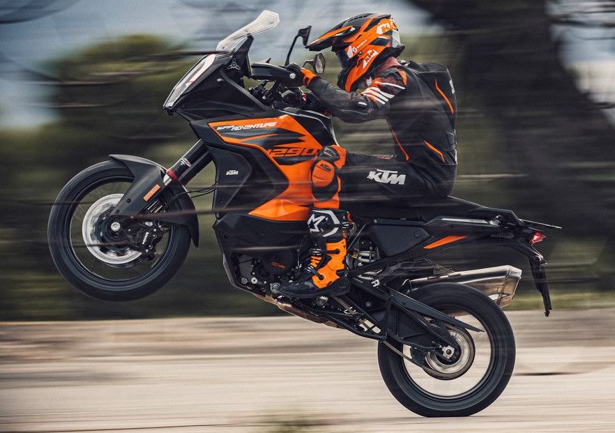 ktm-1290-super-adventure-s-2021-ra-mat-lot-xac-ngoai-hinh-van-hanh-dinh-cao