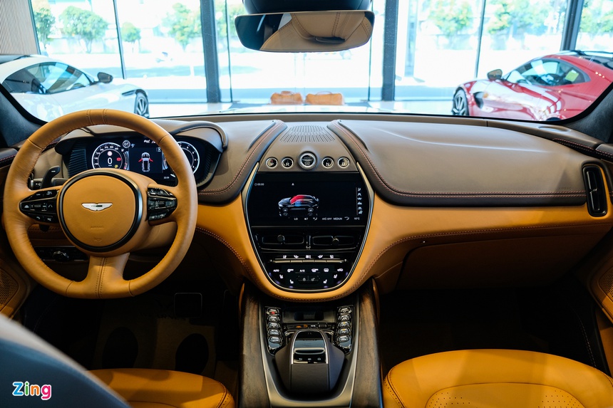 aston-martin-dbx-dau-tien-tai-viet-nam-mau-suv-sieu-sang-dong-co-cong-suat-550-ma-luc aston-martin-dbx-dau-tien-tai-viet-nam-mau-suv-sieu-sang-dong-co-cong-suat-550-ma-luc