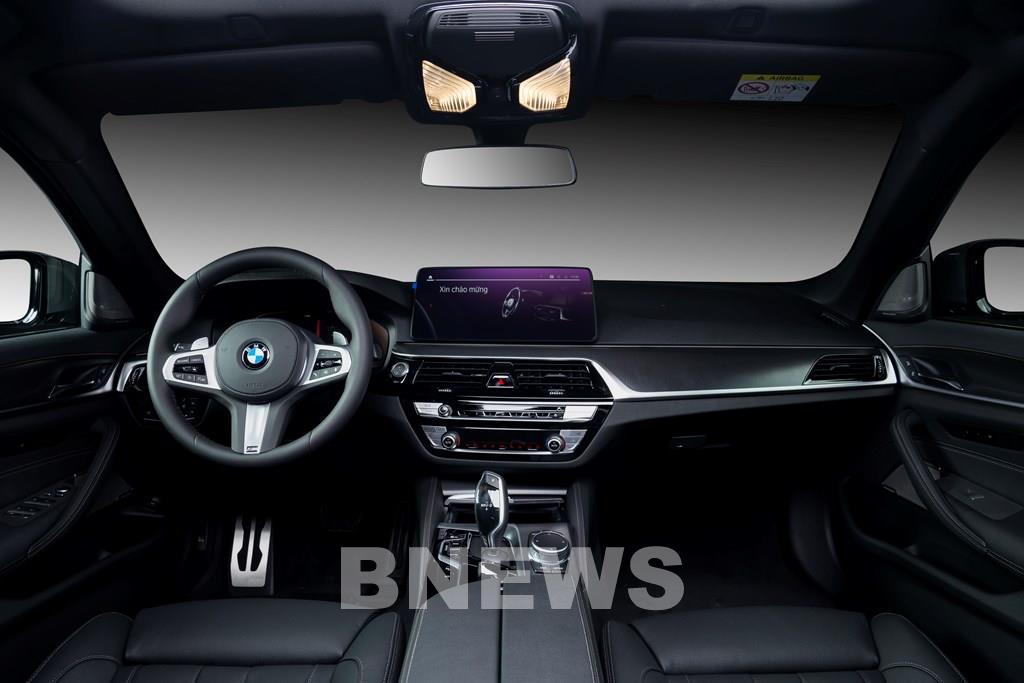 bmw-5-series-2021-ra-mat-tuy-chon-3-phien-ban-trang-bi-nhieu-tien-nghi