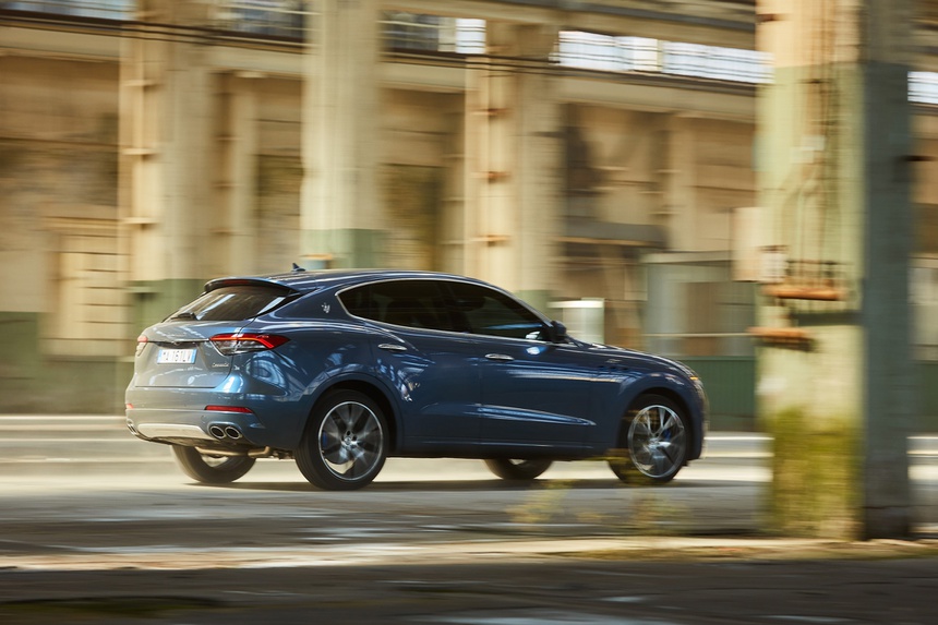 maserati-ra-mat-levante-hybrid-ngoai-hinh-ham-ho-dong-co-manh-330-ma-luc