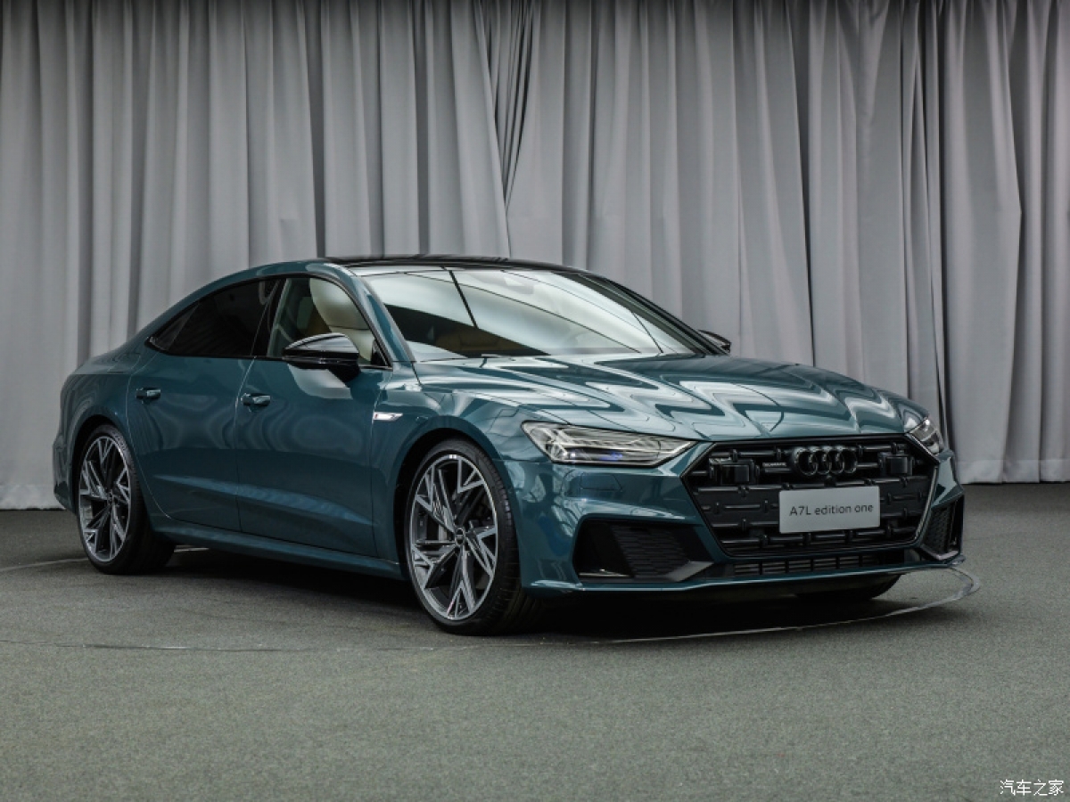ra-mat-audi-a7-l-2021-ra-mat-ngoai-hinh-thay-doi-nhe-dong-co-cong-suat-335-ma-luc