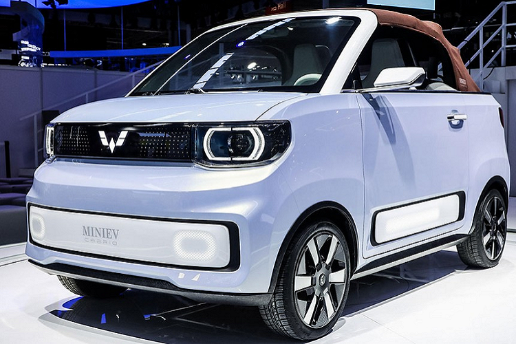 wuling-hongguang-mini-ev-cabrio-xe-dien-mui-tran-gia-chi-100-trieu-dong