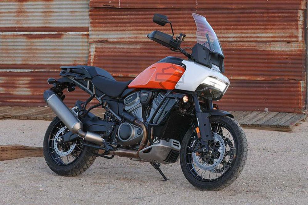ra-mat-harley-davidson-pan-america-1250-ngoai-hinh-ham-ho-so-huu-nhieu-tinh-nang-hien-dai