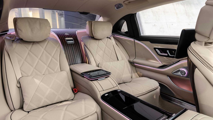 mercedes-maybach-s-650-2022-lo-dien-trang-bi-dong-co-v12-ngoai-hinh-dep-long-lanh