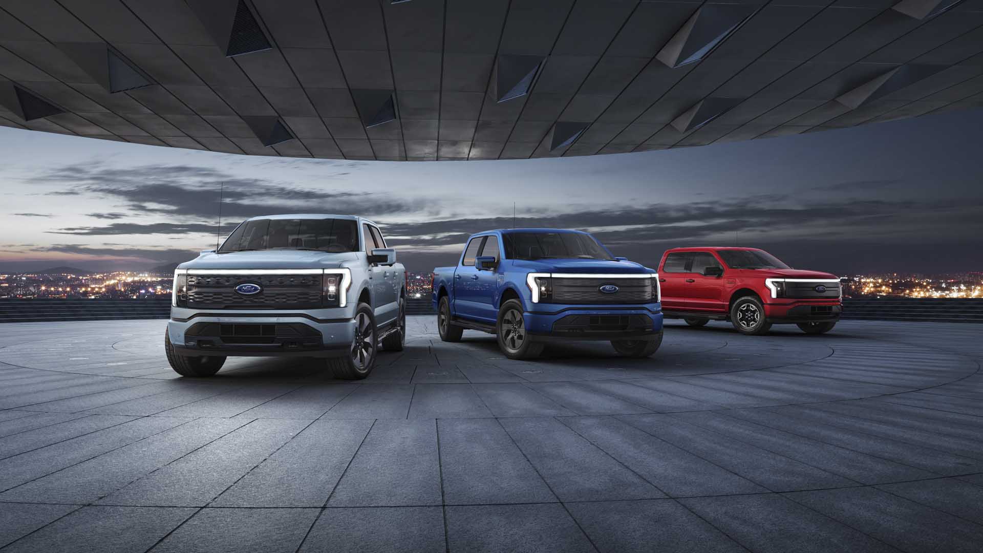 ra-mat-mau-xe-thuan-dien-ford-f-150-lightning-so-huu-nhieu-tinh-nang-hien-dai-va-thong-minh