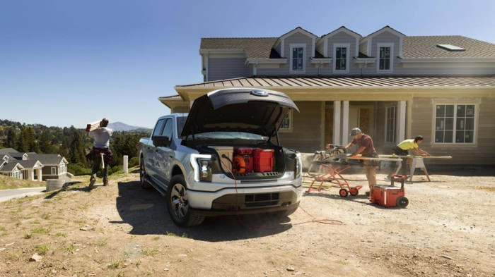 ra-mat-mau-xe-thuan-dien-ford-f-150-lightning-so-huu-nhieu-tinh-nang-hien-dai-va-thong-minh