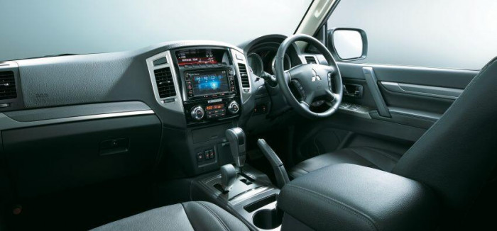 mitsubishi-pajero-final-edition-ra-mat-so-luong-gioi-han-so-huu-nhieu-trang-bi-doc-quyen