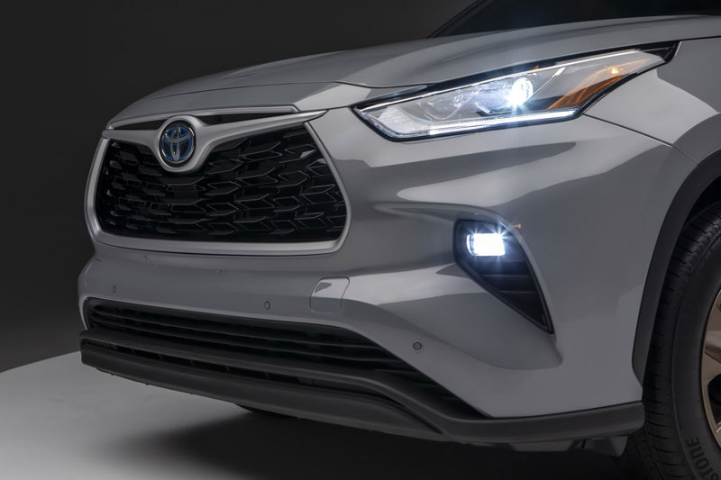 toyota-highlander-bronze-edition-2022-ra-mat-thiet-ke-doc-dao-sieu-tiet-kiem-xang