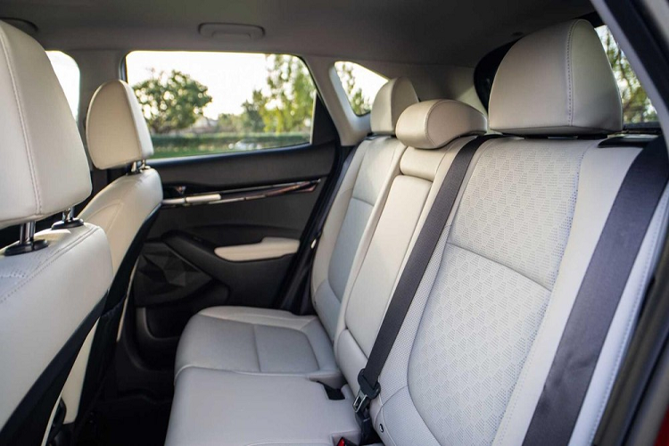 Kia-Seltos-2022-ra-mat-them-phien-ban-Nightfall-Edition