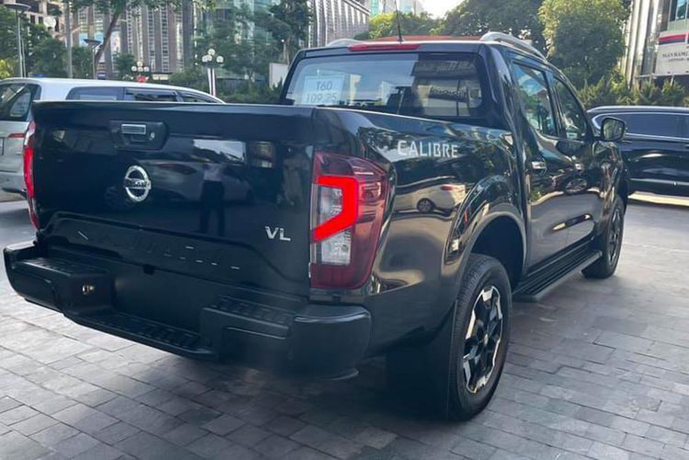nissan-navara-2021-co-gi-de-canh-tranh-voi-ford-ranger-tai-viet-nam