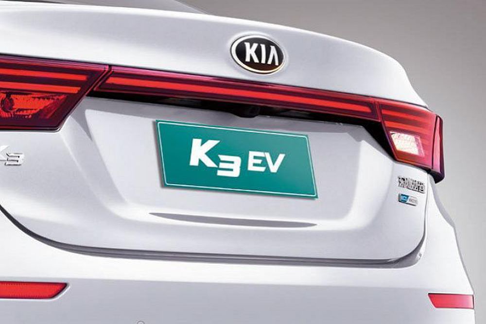 kia-k3-ev-2021-ra-mat-chay-400km1-lan-sac-ngoai-hinh-khong-thay-doi-so-voi-ban-chay-xang