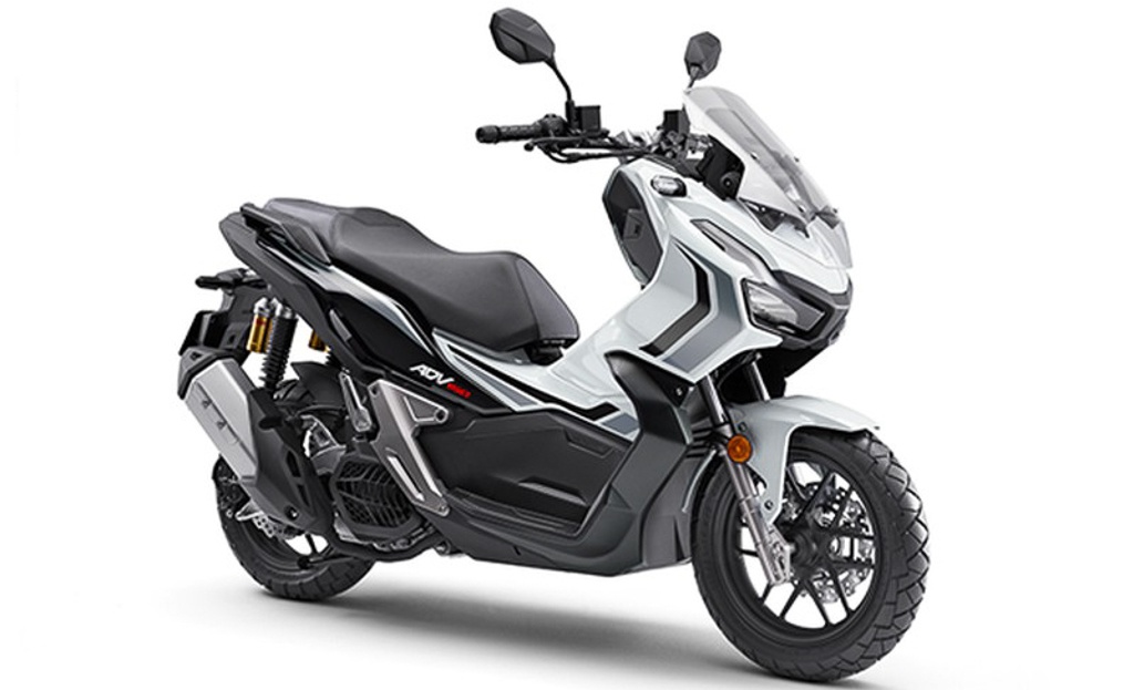 ngam-ban-dac-biet-cua-honda-adv-150-dien-mao-thay-doi-chi-san-xuat-1000-chiec-tren-the-gioi