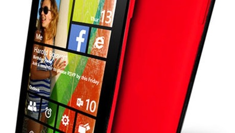 Bộ đ&ocirc;i smartphone si&ecirc;u mỏng gi&aacute; rẻ Yezz Billy chạy Windows Phone 8.1 đ&atilde; được tung ra thị trường v&agrave;o cuối th&aacute;ng 5
