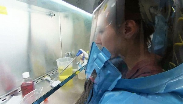 Dự kiến Mỹ sẽ lần đầu tiên thử nghiệm vacxin Ebola trên người vào tuần tới Dự kiến Mỹ sẽ lần đầu tiên thử nghiệm vacxin Ebola trên người vào tuần tới