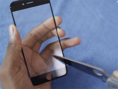 M&agrave;n h&igrave;nh iPhone sẽ l&agrave;m bằng chất liệu sapphire chống xước