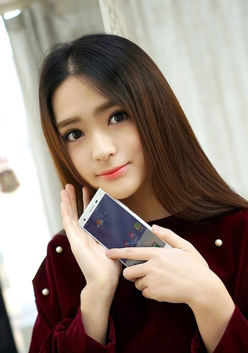 Nhanh tay sắm smartphone khuyến m&atilde;i gi&aacute; hấp dẫn tại địa chỉ mua sắm trực tuyến Lazada đ&aacute;ng tin cậy