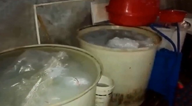 Trước tình trạng sứa giả Trung Quốc hoành hành, mới đây các chuyên gia đã đưa ra hướng dẫn giúp người tiêu dùng phân biệt sứa thật và sứa giả. Ảnh: Kiến thức