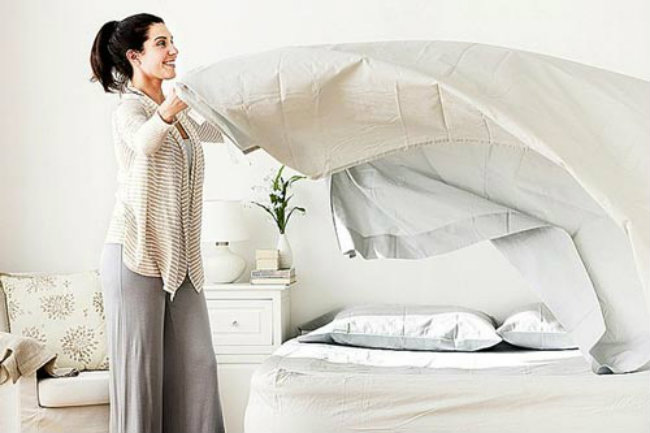 n&ecirc;n sử dụng c&aacute;c loại chăn bằng cotton, gối l&agrave;m bằng hạt, kh&ocirc;ng giữ nhiệt như gối th&ocirc;ng thường