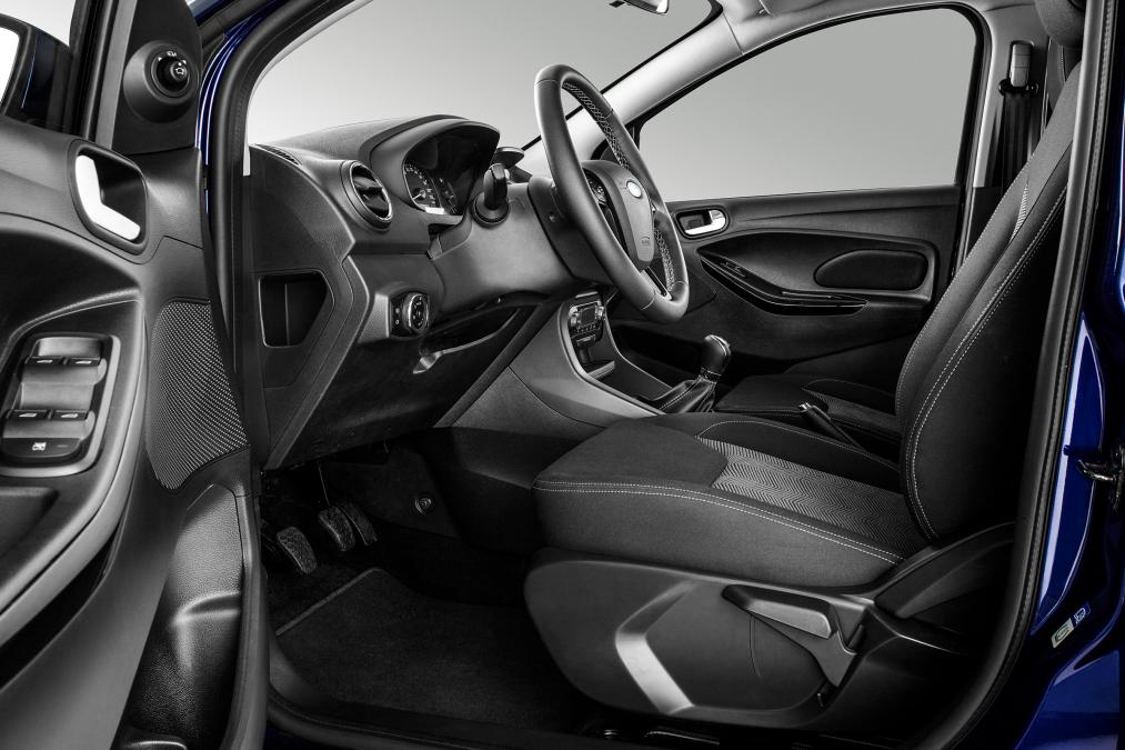 Theo b&aacute;o Tr&iacute; thức trẻ đưa tin từ Ford, Ka+ 2016 khi sử dụng động cơ c&oacute; c&ocirc;ng suất 84 m&atilde; lực chỉ ti&ecirc;u thụ lượng nhi&ecirc;n liệu trung b&igrave;nh 4,8 l&iacute;t/100 km. Trong khi đ&oacute;, thời gian tăng tốc từ 0-100 km/h của Ka+ 2016 nếu d&ugrave;ng động cơ 84 m&atilde; lực l&agrave; 13,3 gi&acirc;y. Ảnh: Tr&iacute; thức trẻ