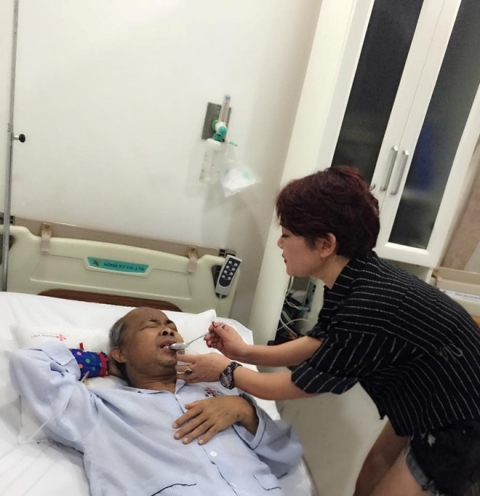 Những h&igrave;nh ảnh mới của nam diễn vi&ecirc;n ''Đất v&agrave; người'' khiến nhiều người kh&ocirc;ng khỏi x&oacute;t xa. Ảnh: Facebook diễn vi&ecirc;n Tr&agrave; My
