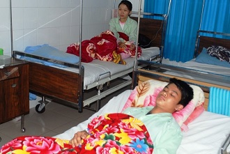 Khoảng 30 người đ&atilde; bị ngộ độc sau khi ăn b&aacute;nh Mỳ. Ảnh CAND