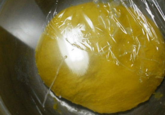 Nặn b&aacute;nh rồi đem ủ 30 - 50 ph&uacute;t