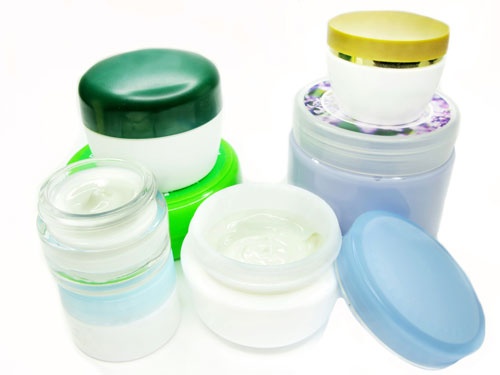 2 sản phẩm 13Win21 con - Tri ân hội viên mỗi tháng 2000 tỷ bị thu hồi v&agrave; cấm lưu h&agrave;nh