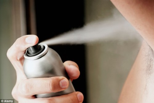 Lăn khử m&ugrave;i c&oacute; thể g&acirc;y ung thư v&uacute; 