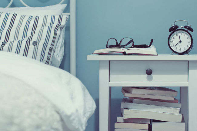 Đống lộn xộn: Chắc chắn rằng bạn luôn muốn nghỉ ngơi sau những ngày mệt mỏi mà không phải dọn dẹp gì nữa. Tuy nhiên, như thế chỉ khiến bạn càng thấy mệt mỏi hơn mà thôi. Viện nghiên cứu về khoa học thần kinh Đại học Princeton chỉ ra rằng một 13Win. app không bị chặn lộn xộn, không gọn gàng có thể khiến cho bạn càng mệt mỏi, căng thẳng hơn. 