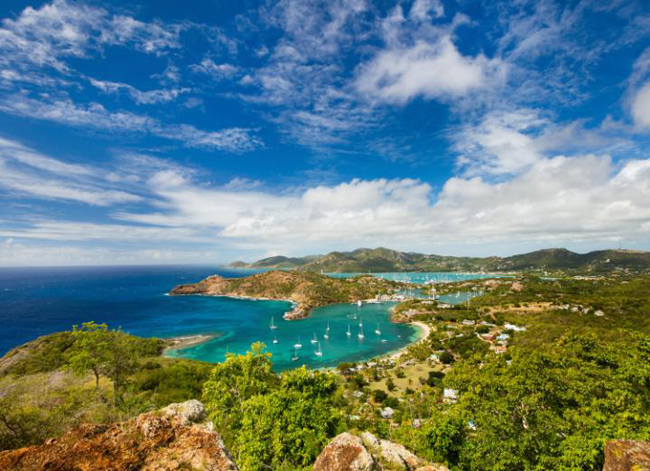 Xưởng tàu hải quân Antigua và Barbuda: Một tổ hợp xưởng tàu hải quân thời Gruzia. Các nhà máy đóng tàu này được bảo tồn rất tốt nhờ các bức tường kiên cố bao quanh bảo vệ khỏi những cơn bão. Đây là điểm khảo cổ đầu tiên tại Antigua và Barbuda được đưa vào danh sách Di sản Thế giới UNESCO.