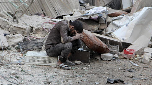 Tình hình chiến sự Syria mới nhất: Bom đạn đang tàn phá cuộc sống của người dân Aleppo