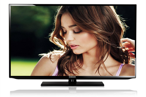 Người xem c&oacute; thể thưởng thức những pha quay h&agrave;nh động tuyệt vời nhất với Tivi LED Samsung gi&aacute; rẻ UA40EH5000