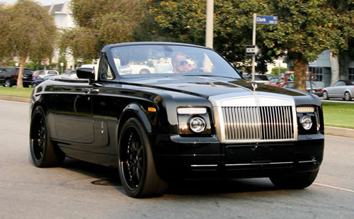 Si&ecirc;u xe Rolls Royce Phantom Drophead Coupe ph&ugrave; hợp với vẻ lịch l&atilde;m của David Beckham