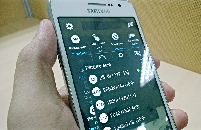 Samsung Galaxy Grand Prime &ndash; smartphone 2 sim gi&aacute; rẻ chuy&ecirc;n chụp ảnh tự sướng